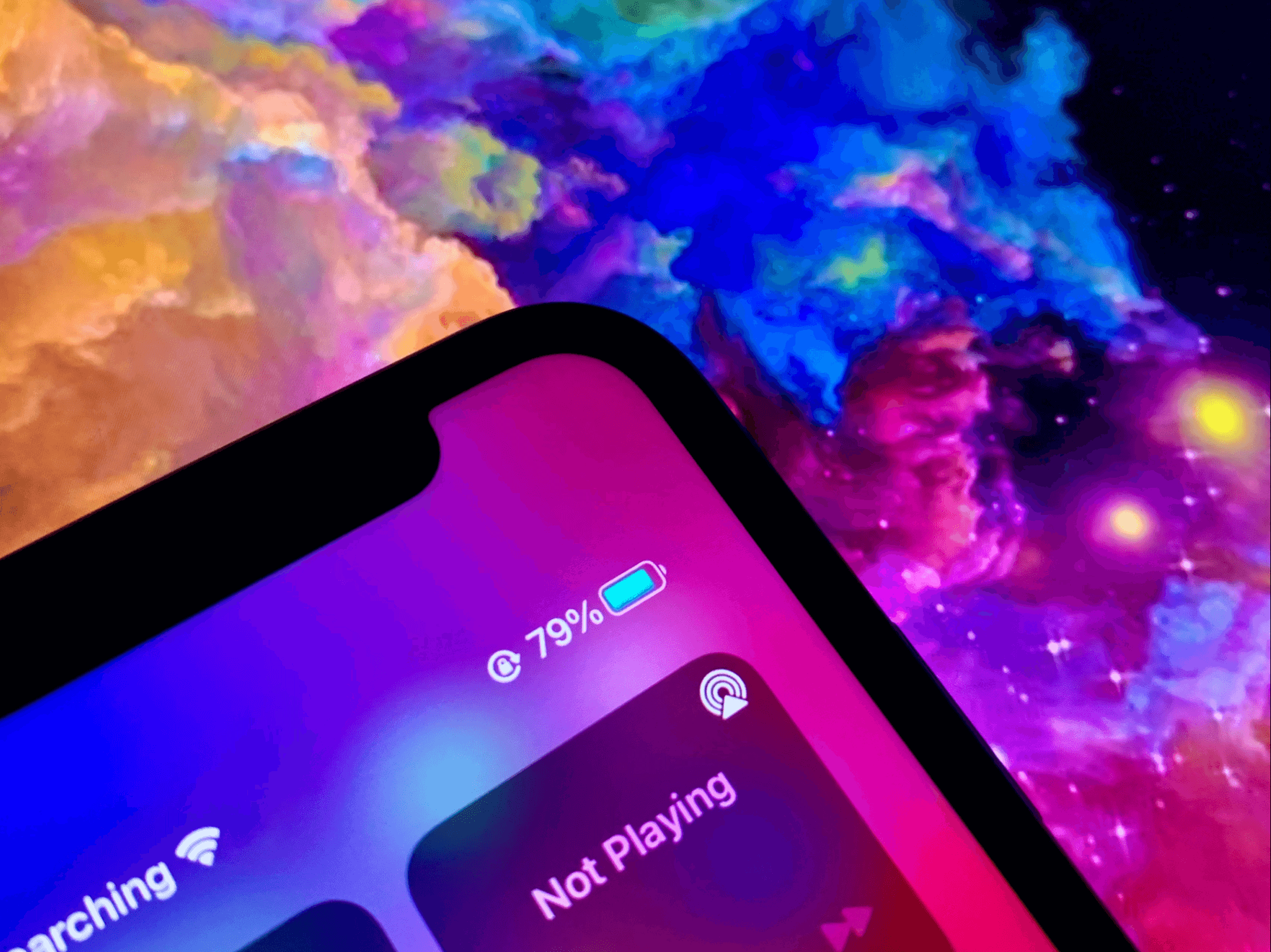 Make the iPhone Battery Colorful